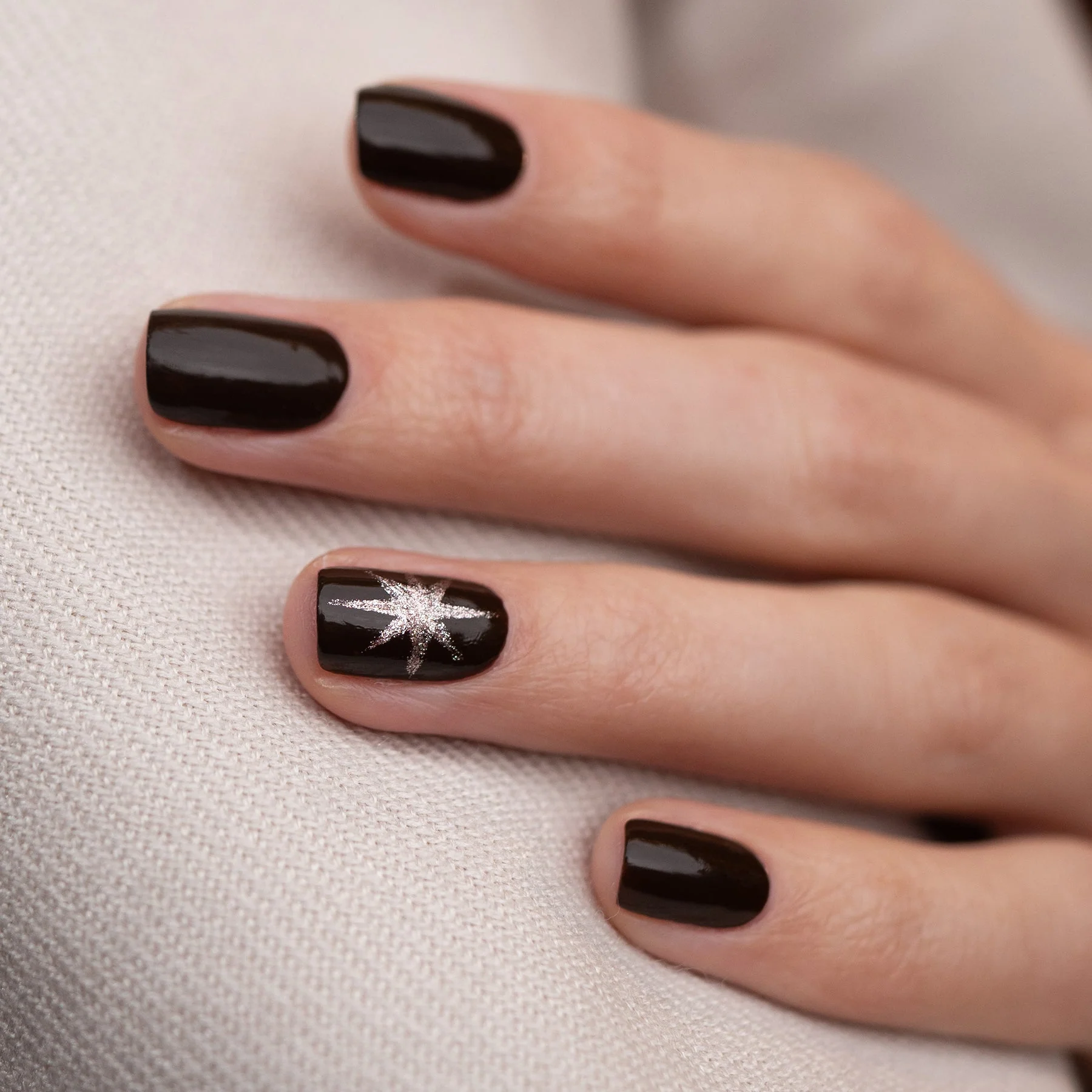 Clove - Image 8